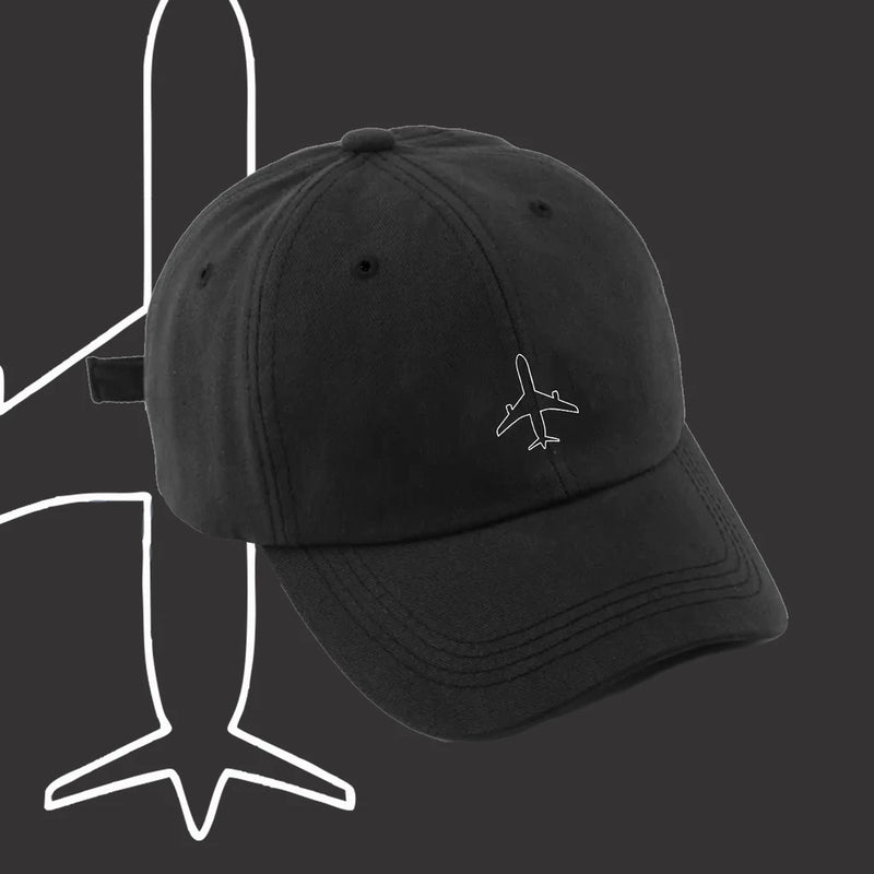 Boné de Baseball Preto com Traços de Avião